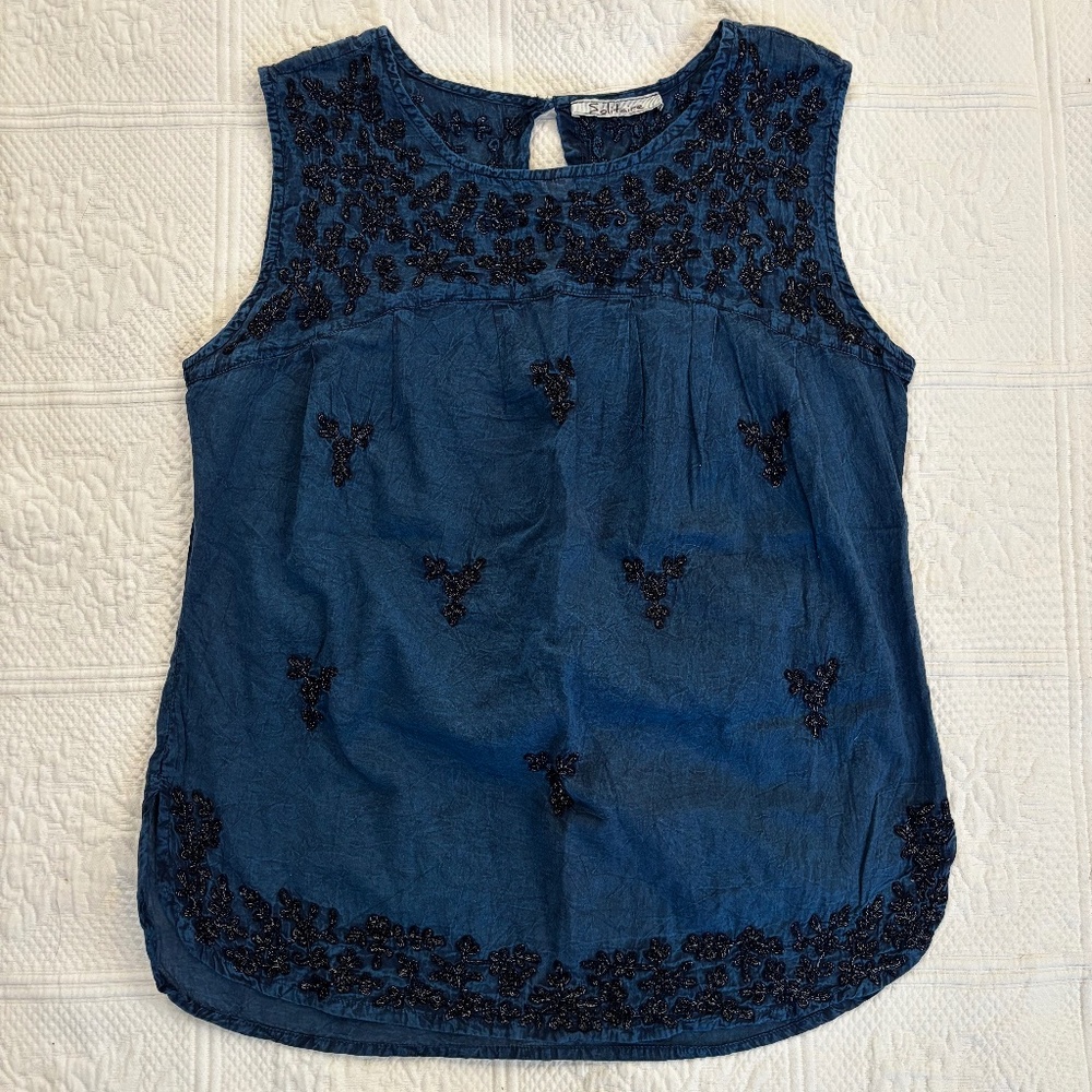 Solitaire Women's Sleeveless Blouse with Embroidery